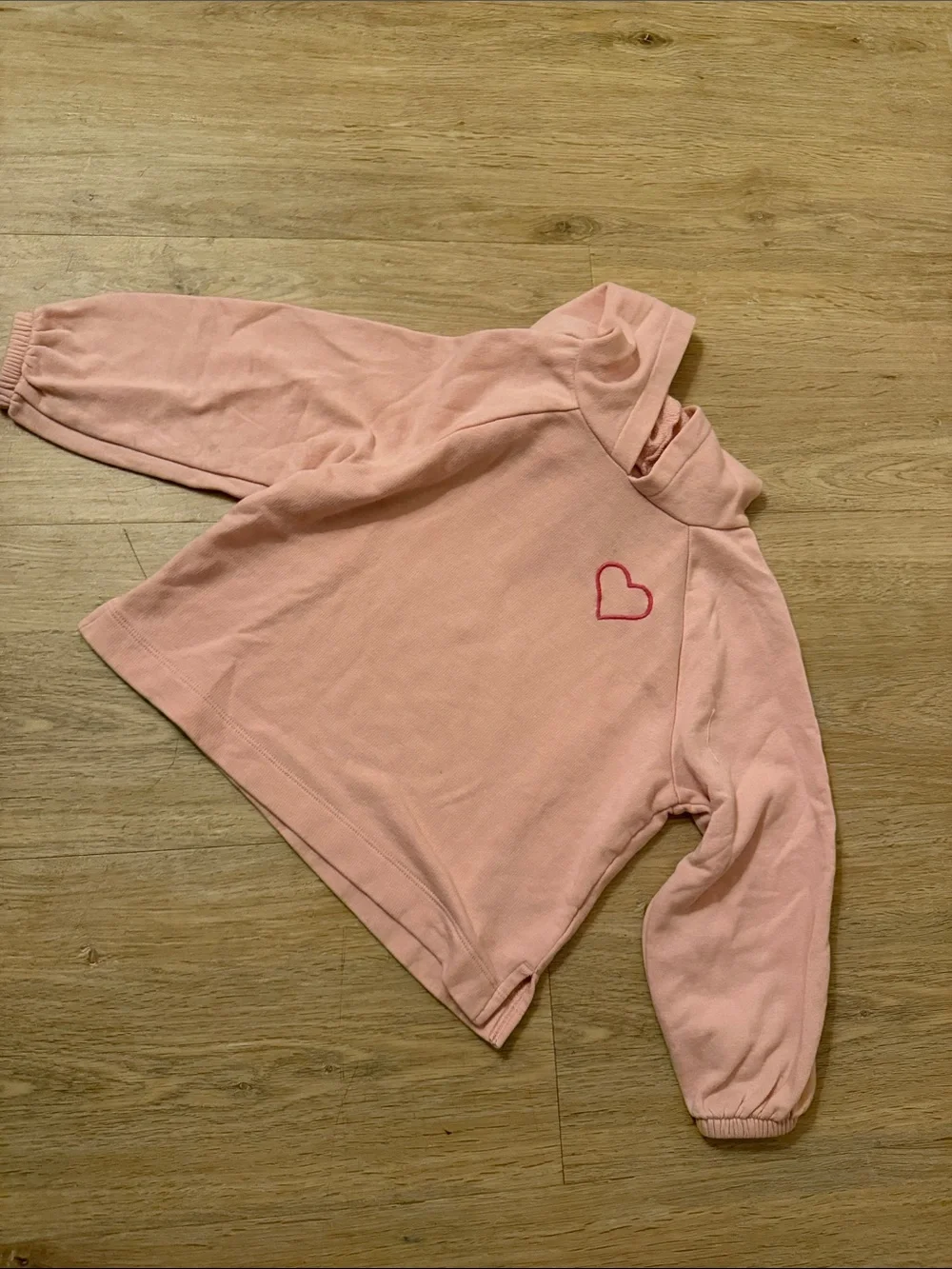 2 Kids Pink Hoodie & Gray Sweatshirt Set - Cute Heart & Sun Motifs